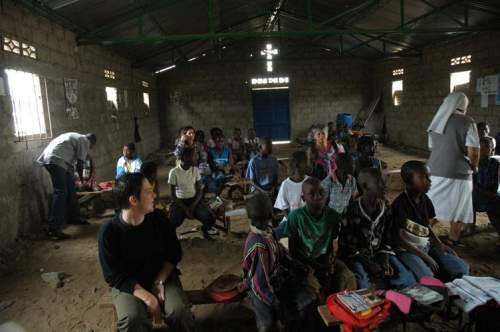 Angola:Progetto scuola di alfabetizzazione a Cacuaco 2